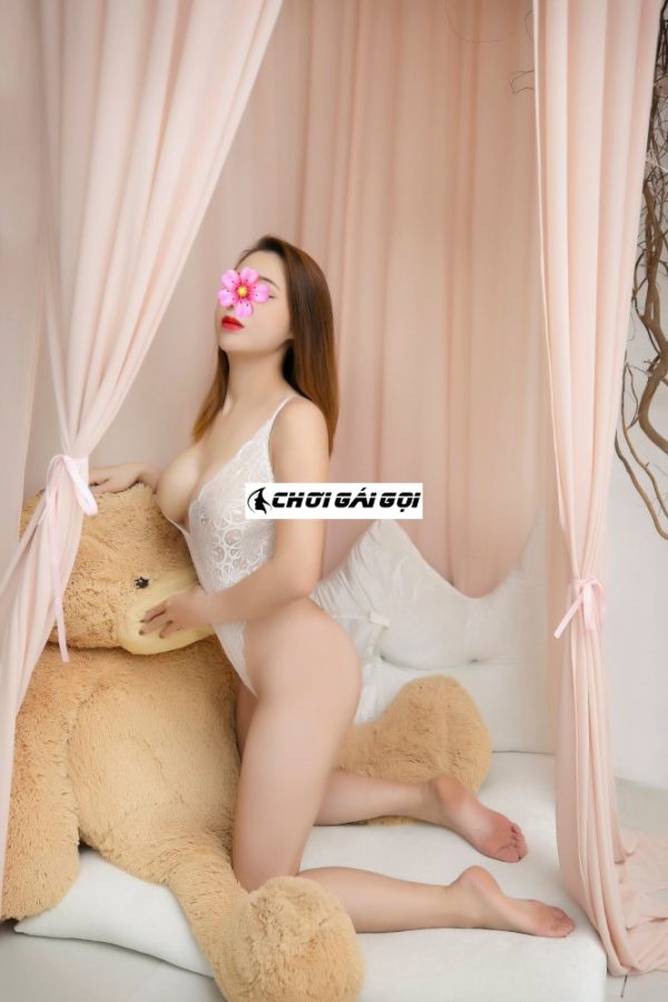 Call Girl Thúy Nga Ảnh Lớn - 2000 - 7