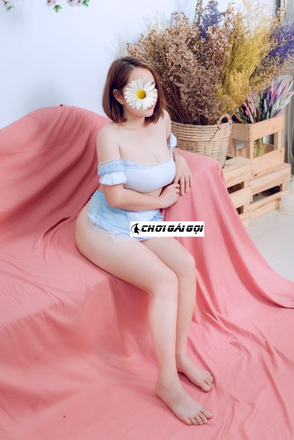 ẢNH LỚN CALL GIRL KHÁNH MỸ - 1993 - 1