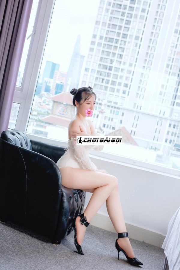 ẢNH LỚN CALL GIRL HỒNG ANH - 1993 - 9